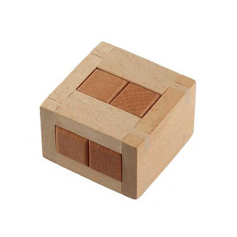 casse-tete-cube-de-bois